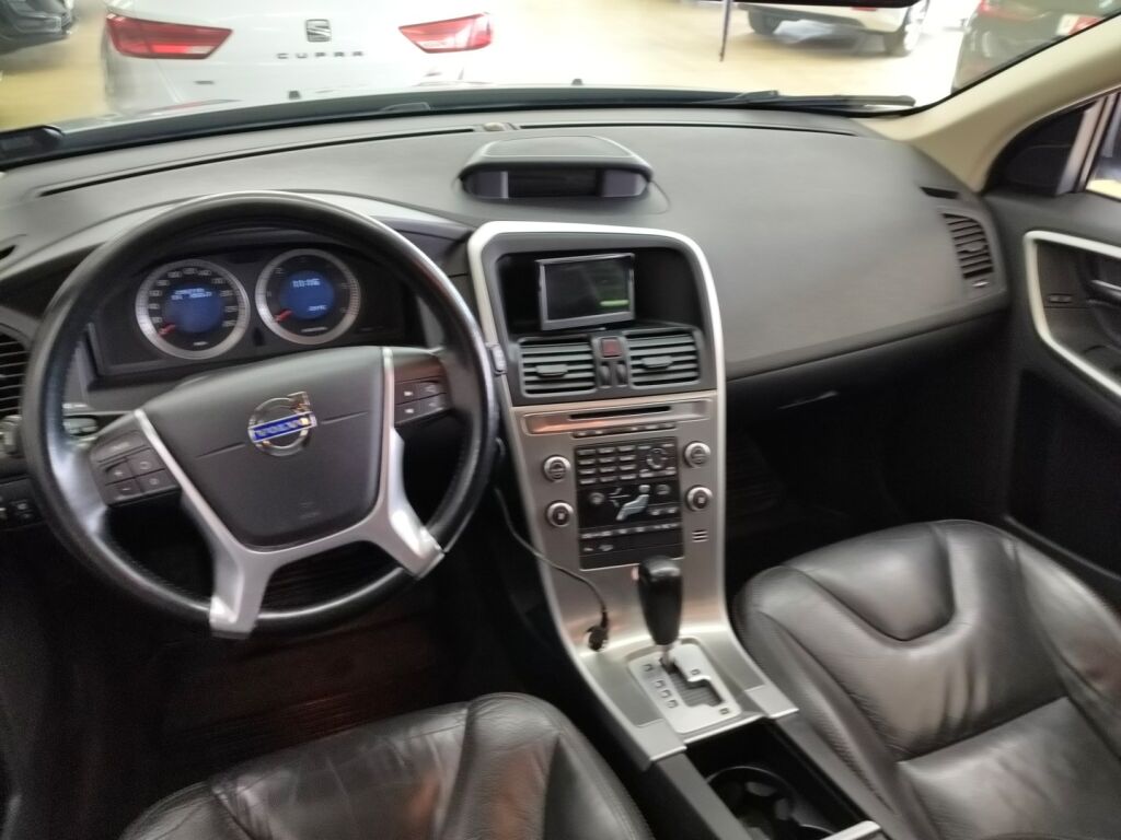 Volvo XC60 2010 Harmaa