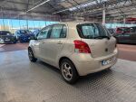 Toyota Yaris 2010 Hopea