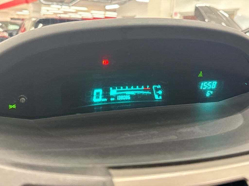 Toyota Yaris 2010 Hopea