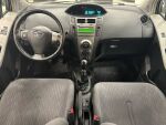 Toyota Yaris 2010 Hopea
