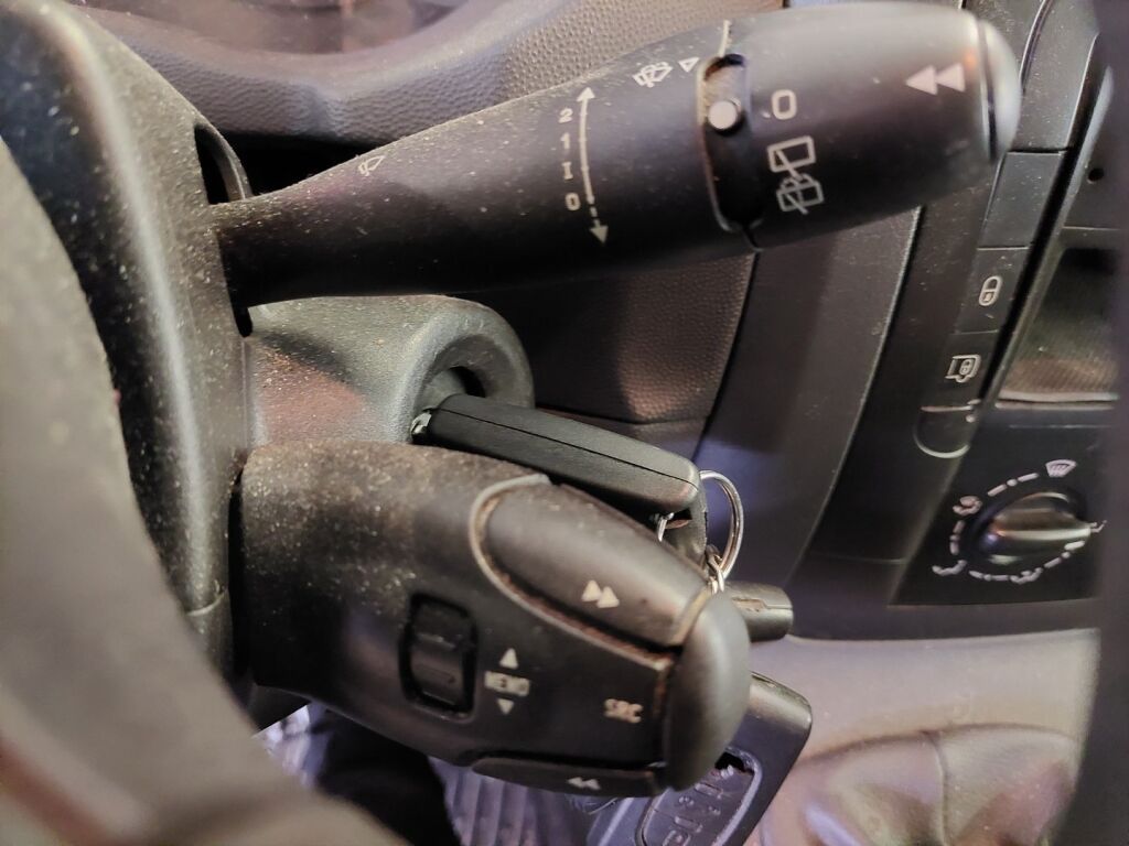 Toyota Proace 2015 Harmaa