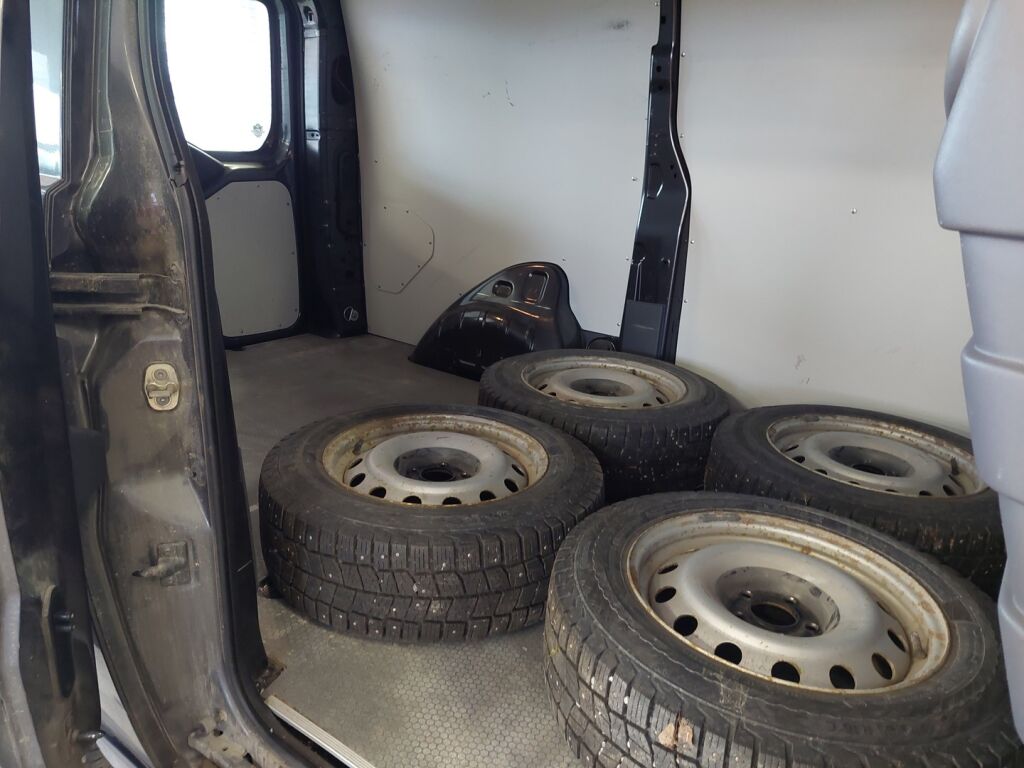 Toyota Proace 2015 Harmaa