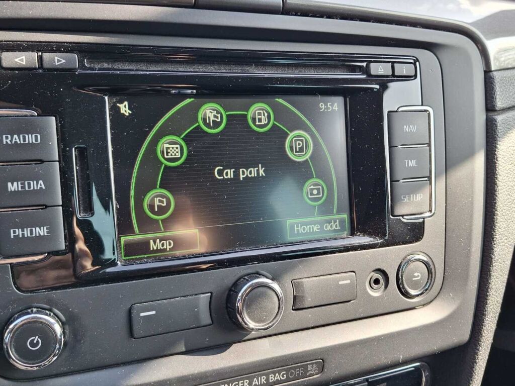 Skoda Superb 2014 Valkoinen