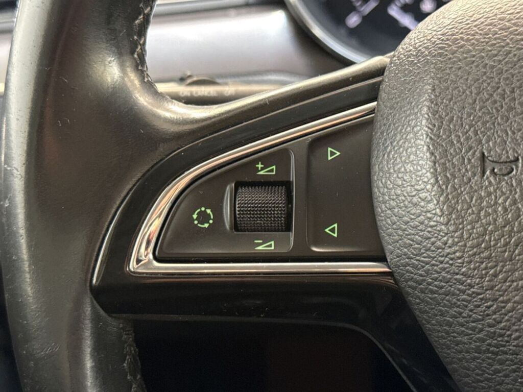 Skoda Superb 2014 Valkoinen
