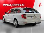 Skoda Superb 2014 Valkoinen