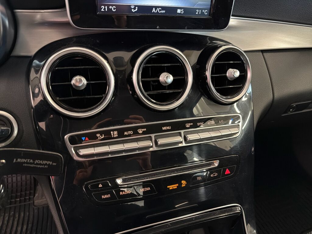 Mercedes-Benz C 2015 Harmaa