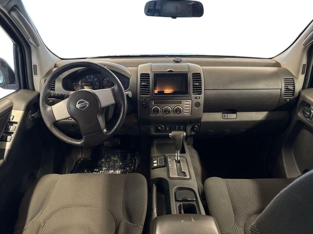 Nissan Navara 2006 Hopea