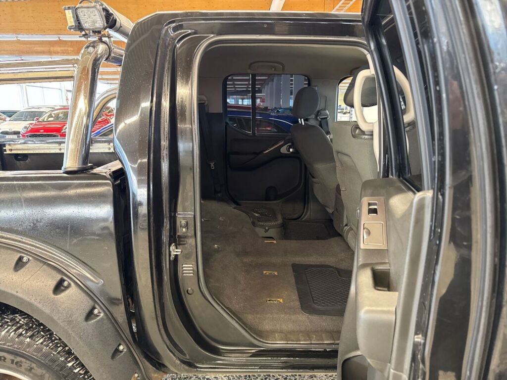 Nissan Navara 2006 Hopea