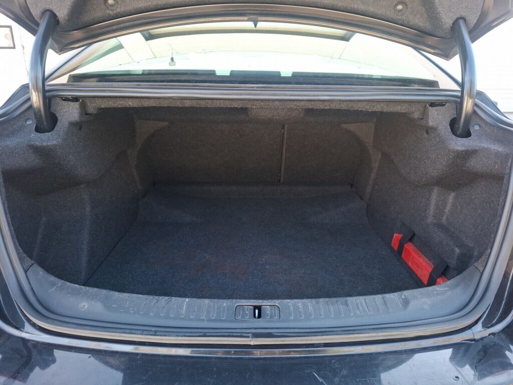 Chevrolet Malibu 2013 Musta