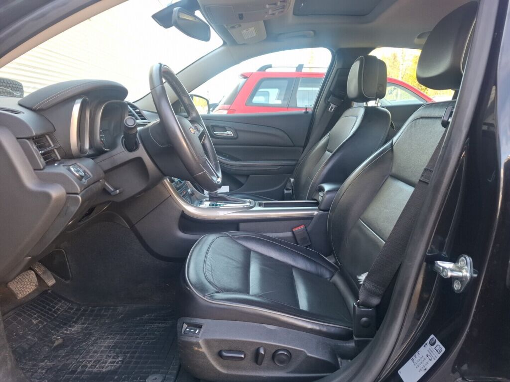 Chevrolet Malibu 2013 Musta