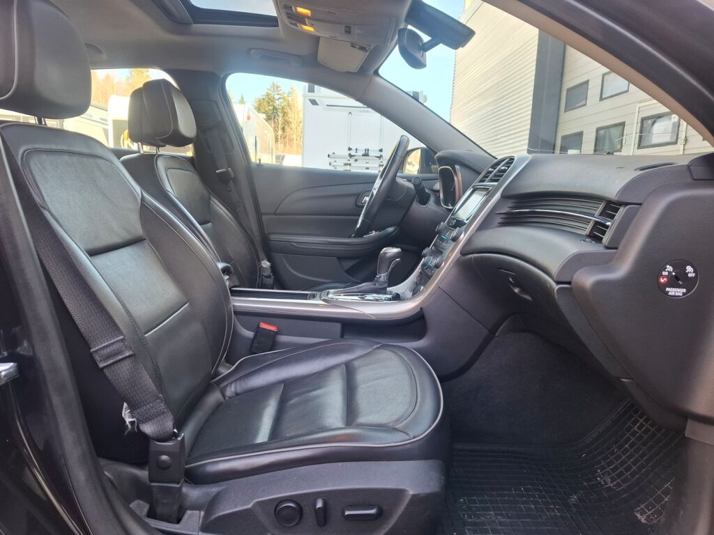 Chevrolet Malibu 2013 Musta