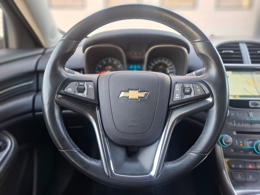 Chevrolet Malibu 2013 Musta
