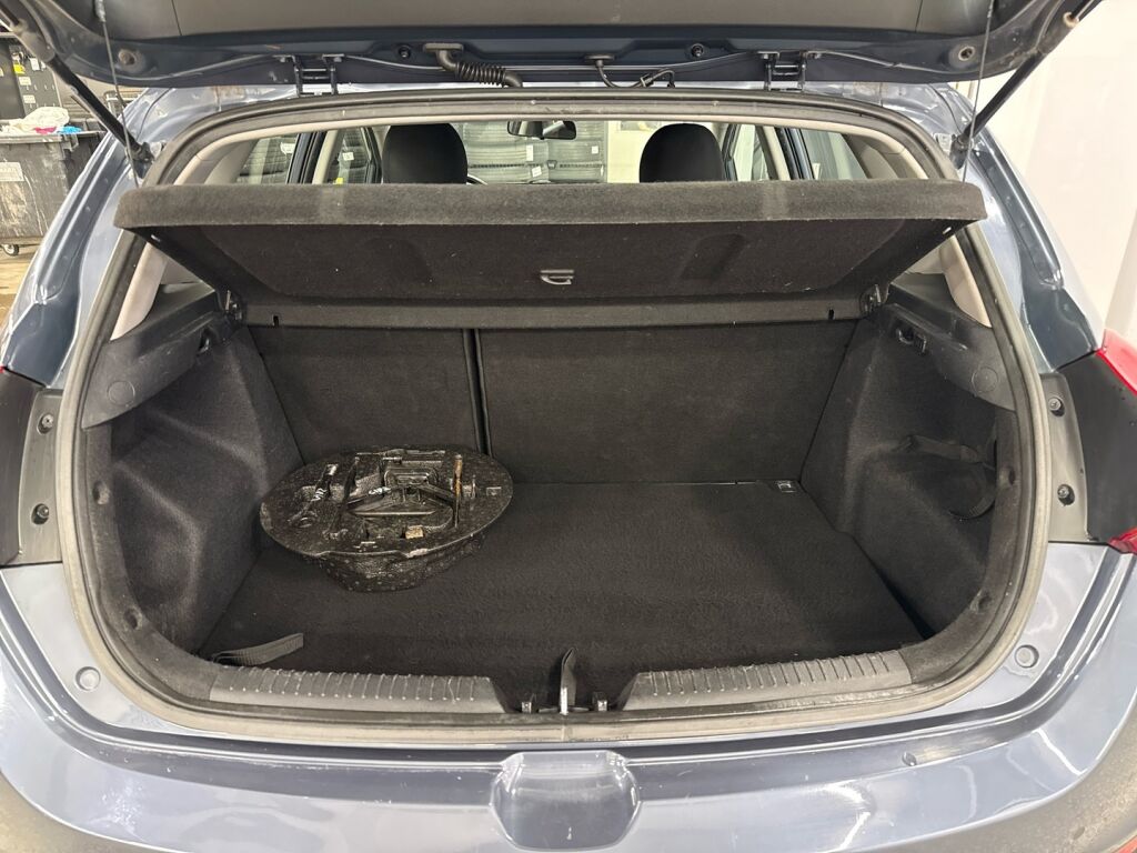 Kia Ceed 2013 Sininen