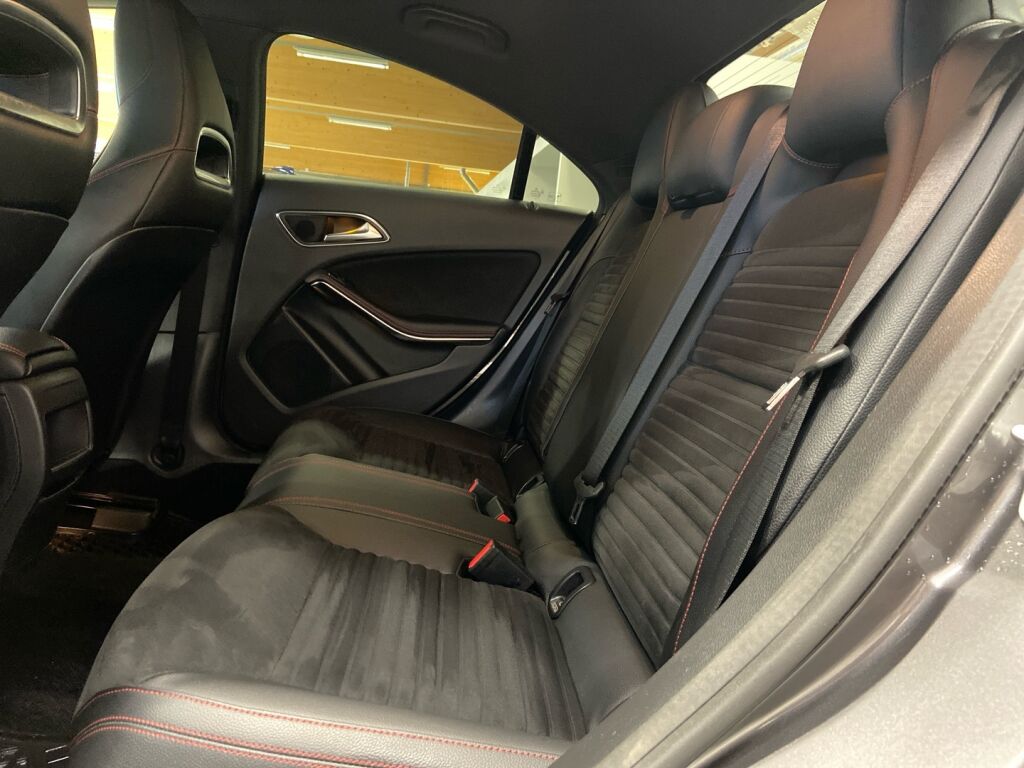 Mercedes-Benz CLA 2013 Harmaa