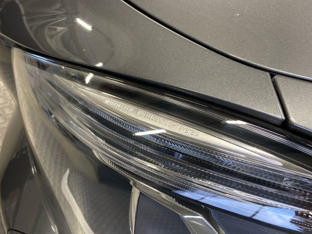 Mercedes-Benz CLA 2013 Harmaa