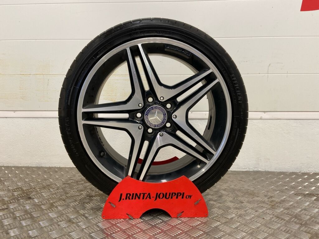 Mercedes-Benz CLA 2013 Harmaa