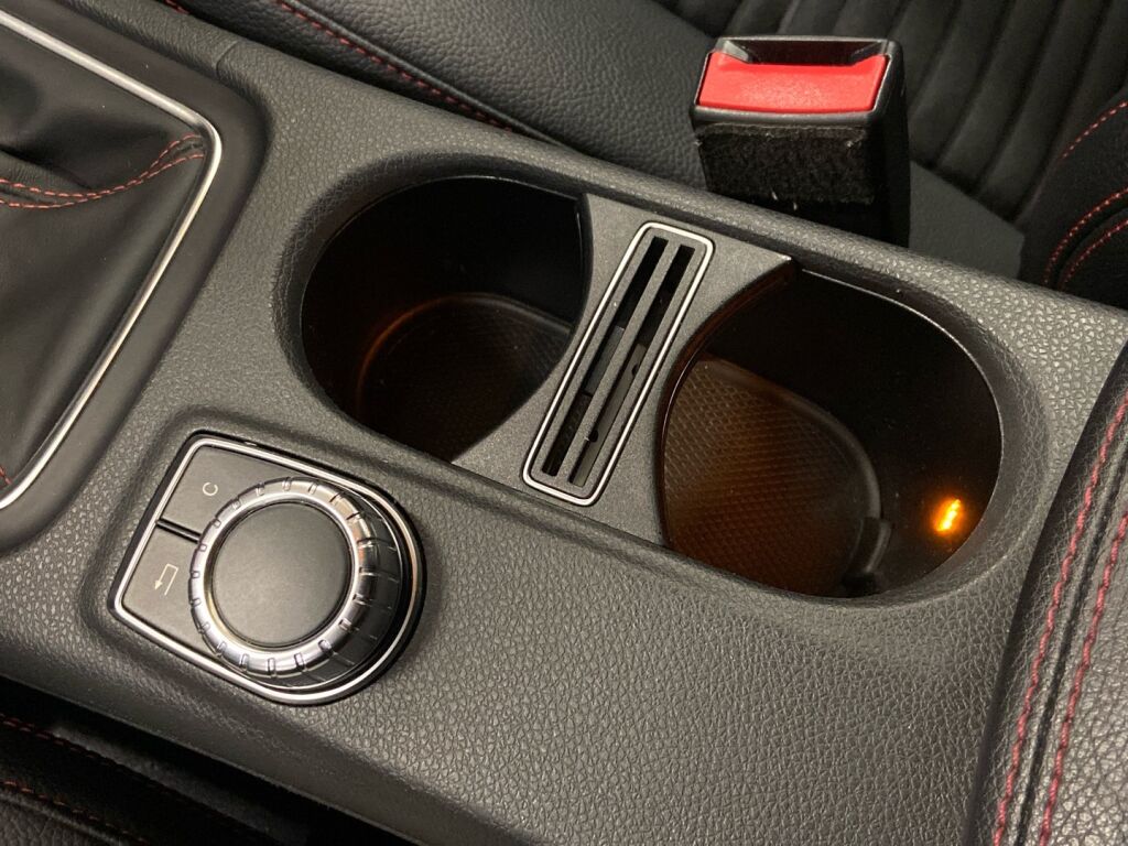 Mercedes-Benz CLA 2013 Harmaa