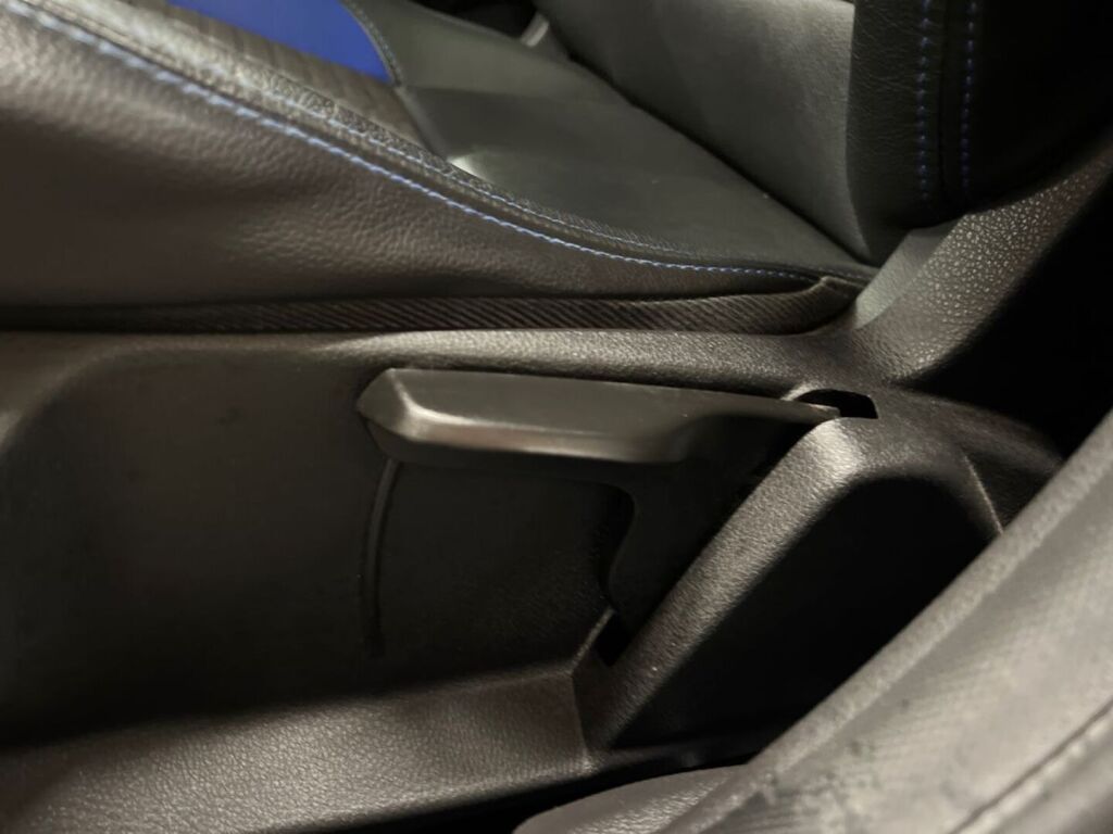 Ford Focus 2013 Sininen
