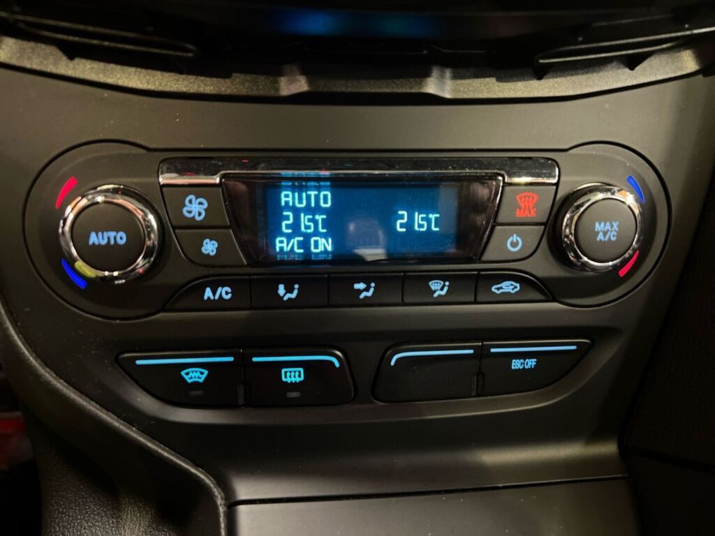 Ford Focus 2013 Sininen