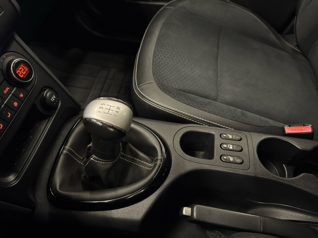 Nissan Qashqai 2013 Violetti