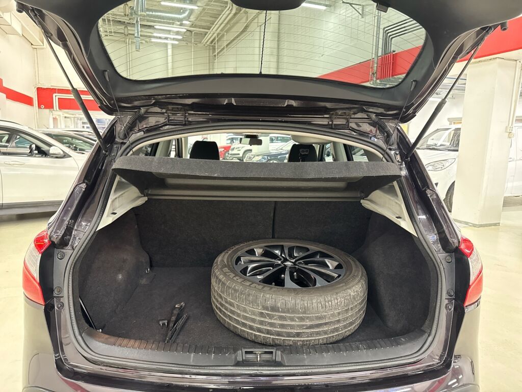 Nissan Qashqai 2013 Violetti