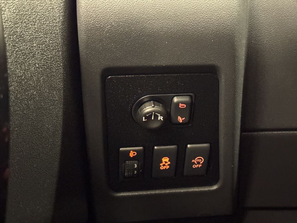 Nissan Qashqai 2013 Violetti