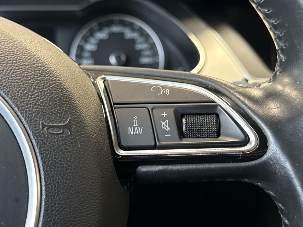 Audi A4 2013 Valkoinen