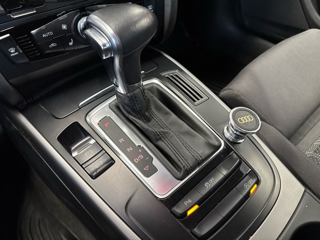 Audi A4 2013 Valkoinen