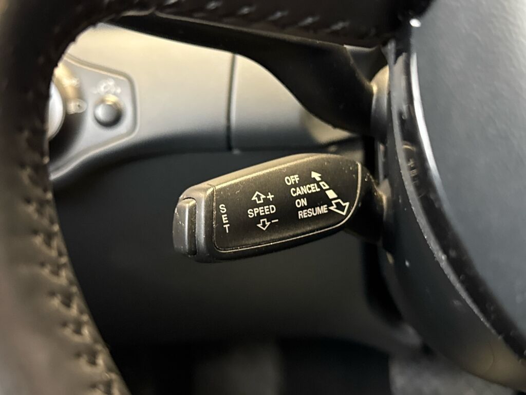 Audi A4 2013 Valkoinen