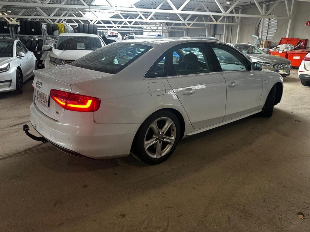 Audi A4 2013 Valkoinen