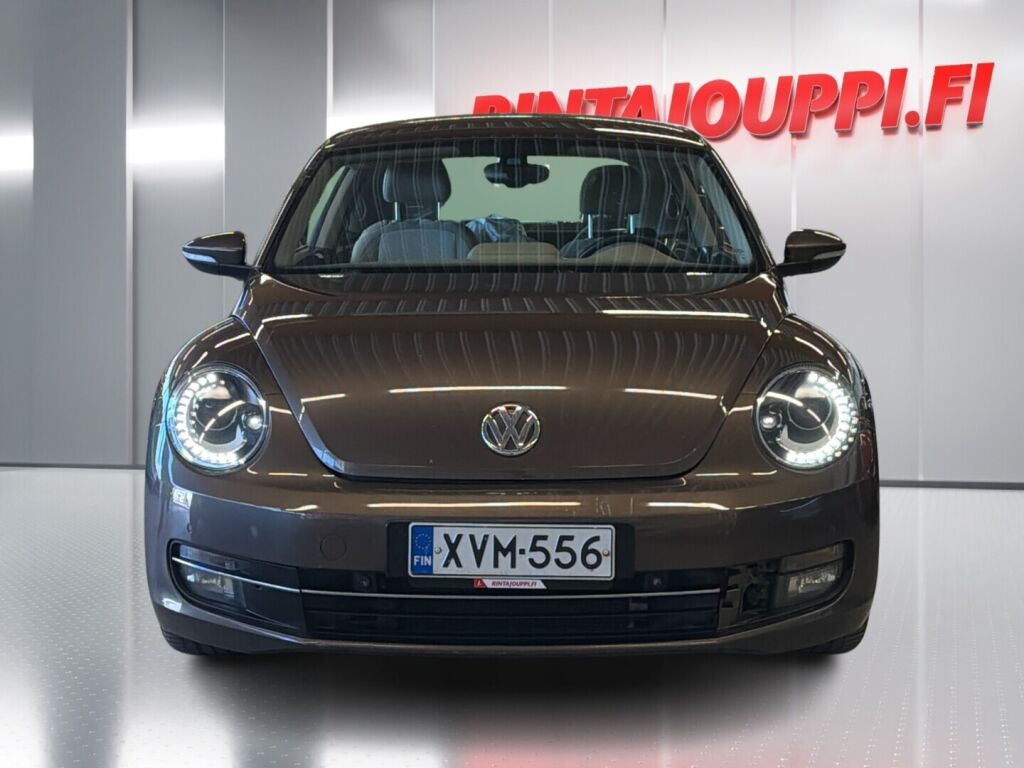 Volkswagen Beetle 2013 Ruskea (beige)