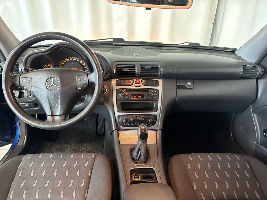 Mercedes-Benz C 2002 Sininen