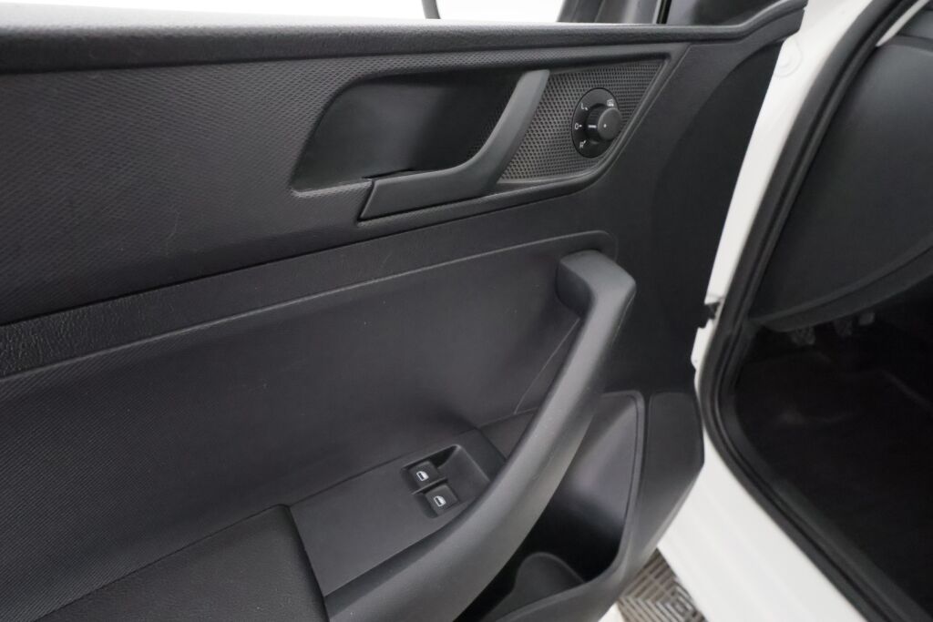 Skoda Rapid 2014 Valkoinen