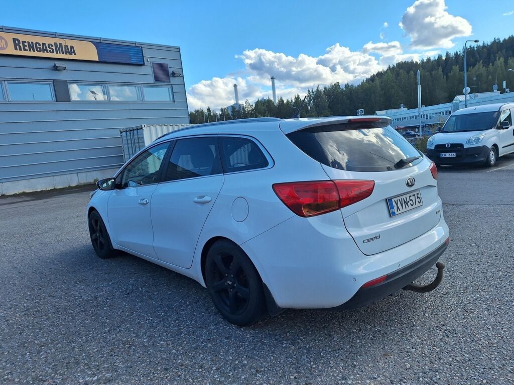 Kia Ceed 2015 Valkoinen