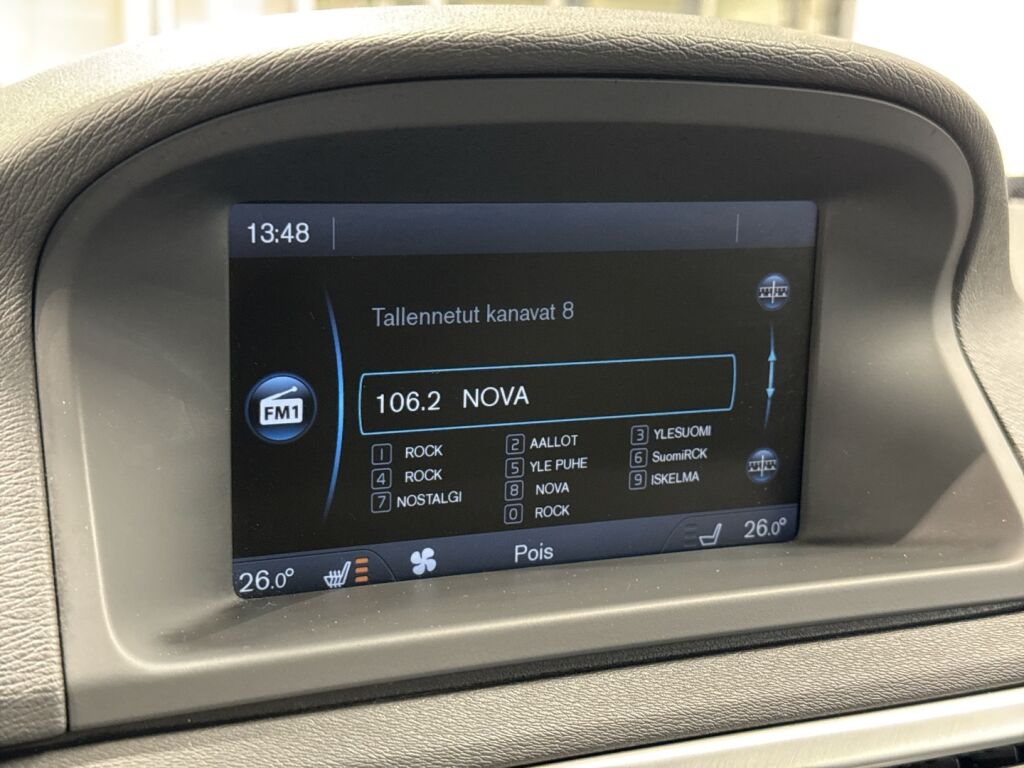 Volvo V70 2014 Harmaa