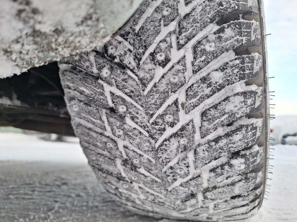 Volvo V70 2014 Harmaa