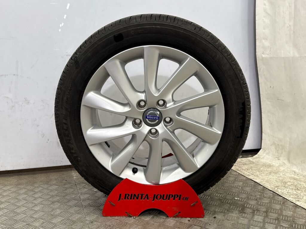 Volvo V70 2014 Harmaa