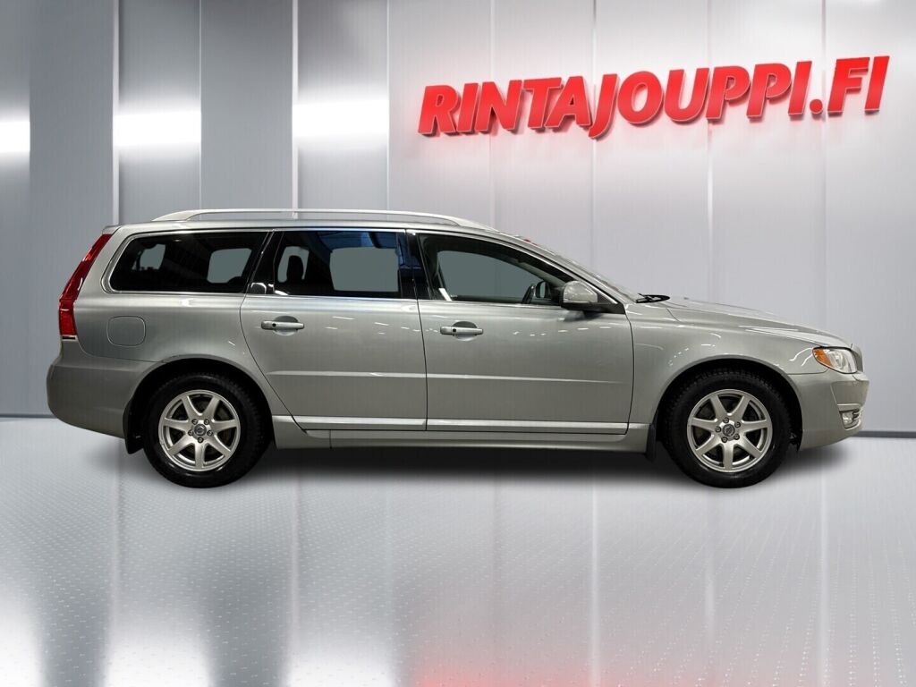Volvo V70 2014 Harmaa