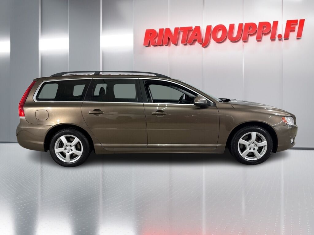 Volvo V70 2014 Ruskea (beige)