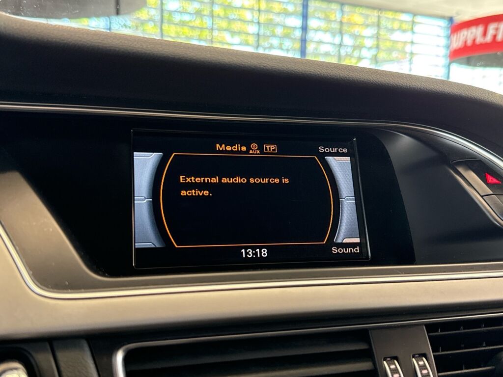 Audi A4 2014 Sininen