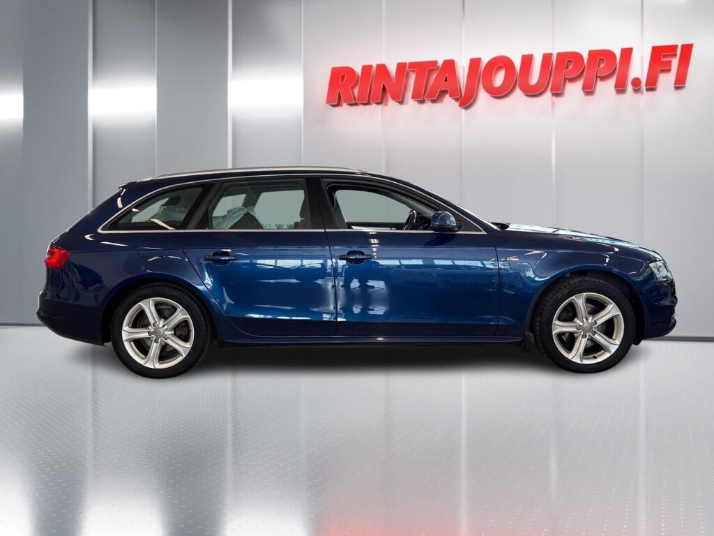 Audi A4 2014 Sininen