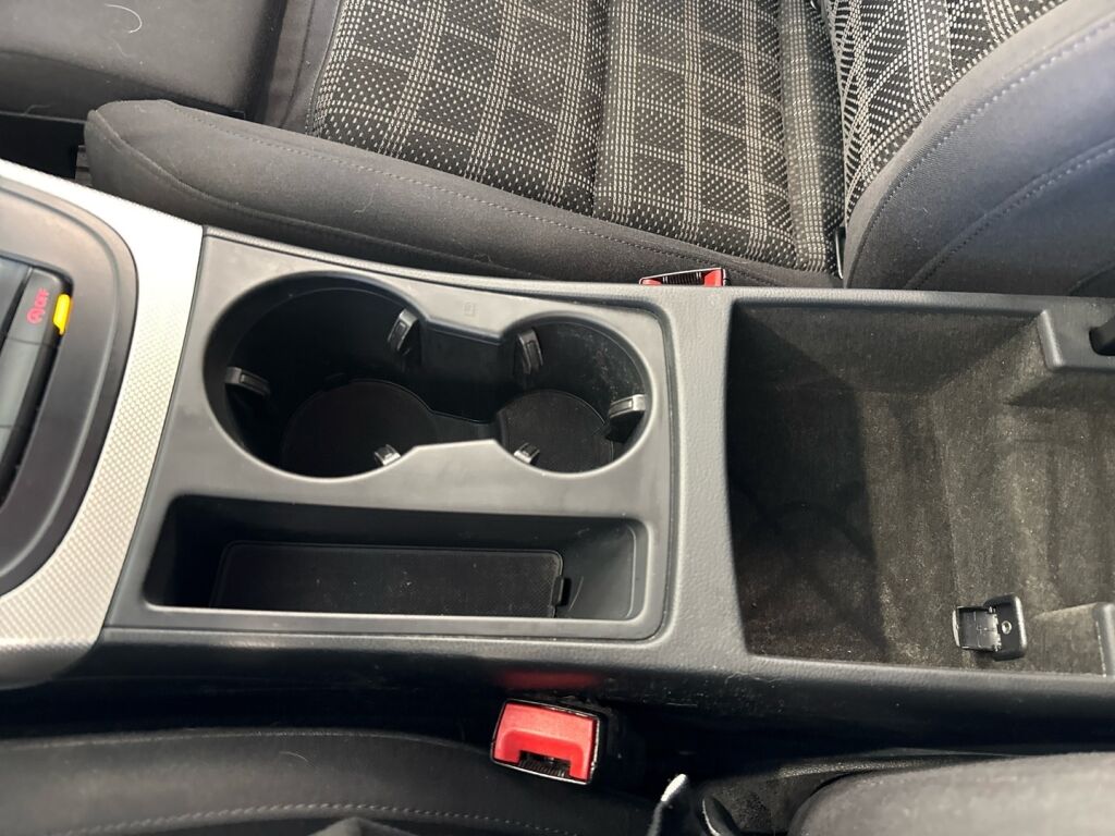 Audi A4 2014 Sininen