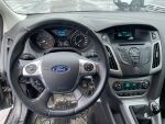 Ford Focus 2014 Musta