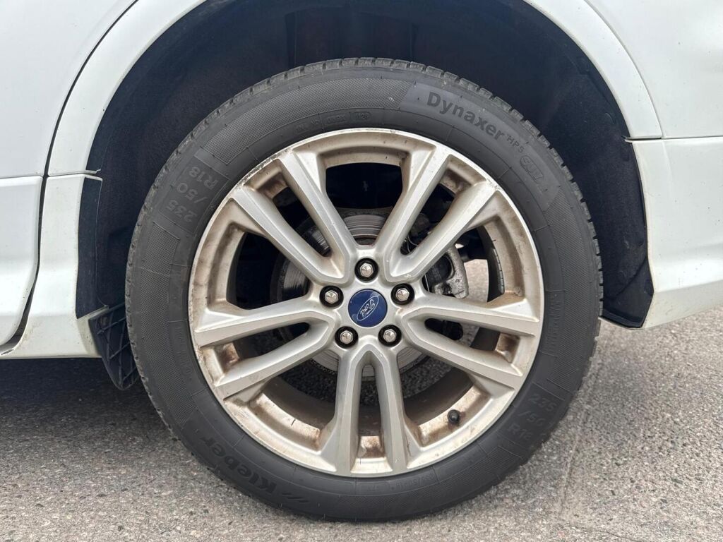 Ford Kuga 2014 Valkoinen
