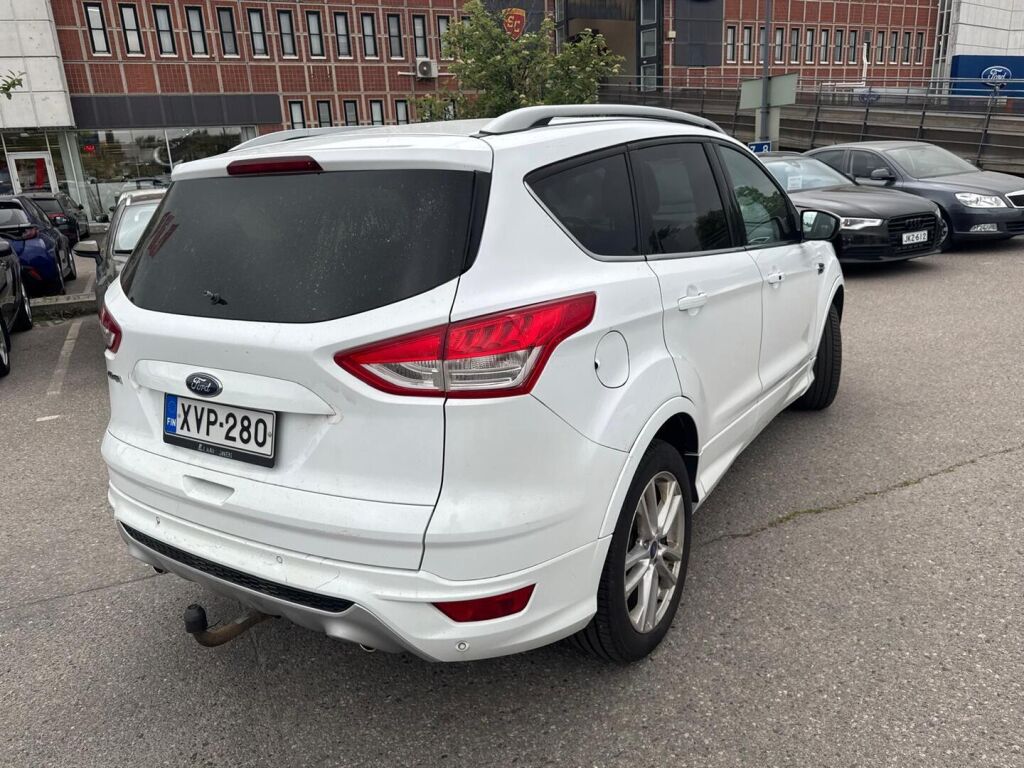 Ford Kuga 2014 Valkoinen