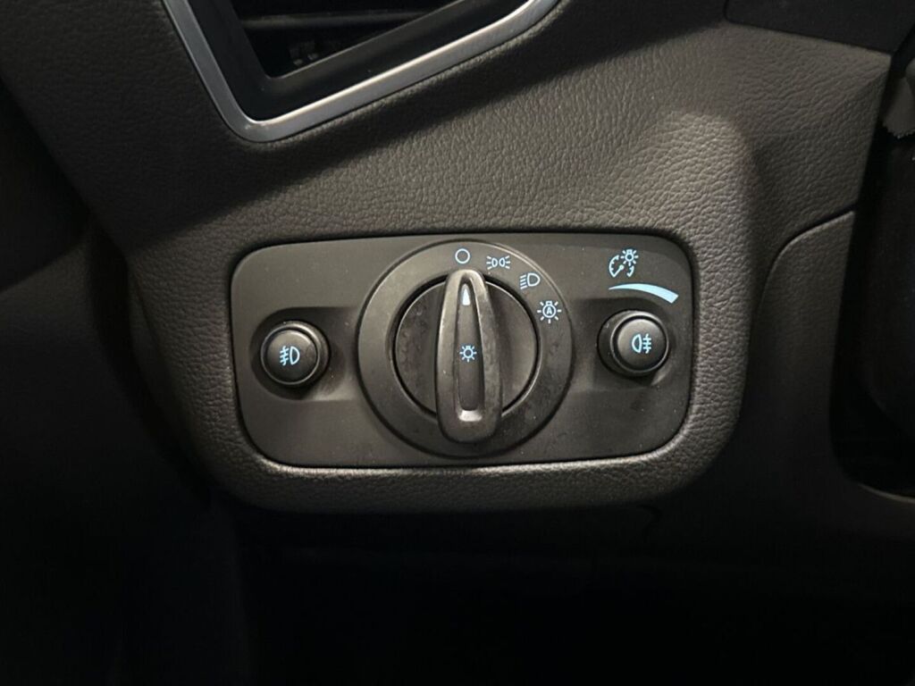 Ford Kuga 2014 Valkoinen