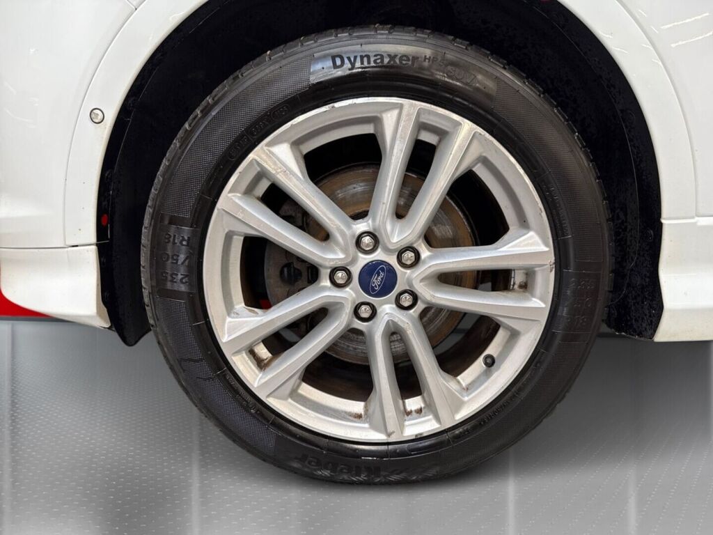 Ford Kuga 2014 Valkoinen