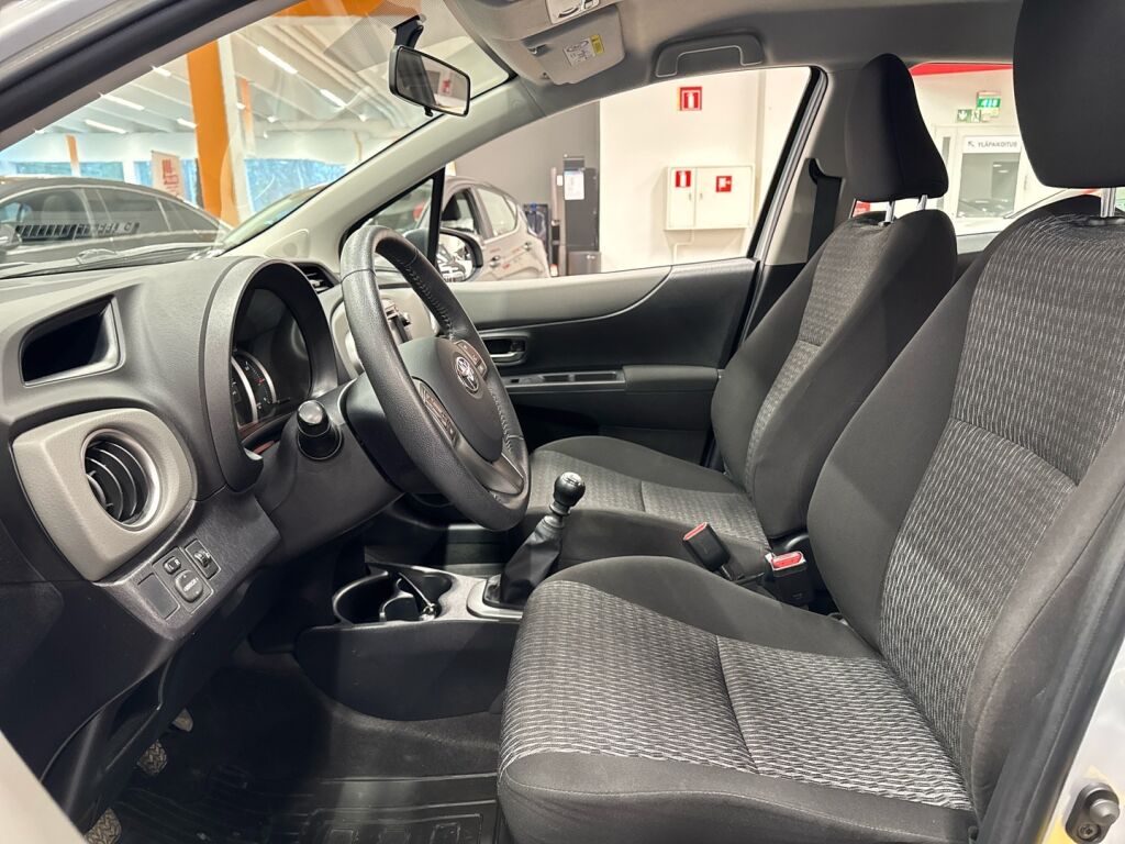 Toyota Yaris 2014 Hopea