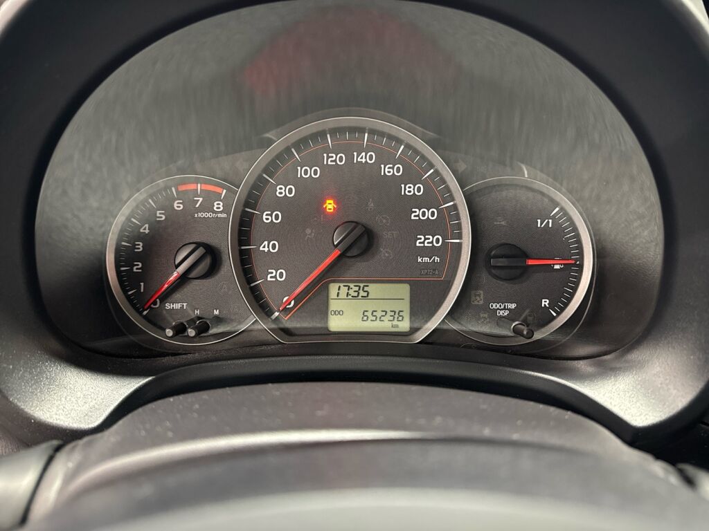 Toyota Yaris 2014 Hopea