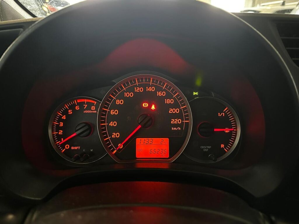 Toyota Yaris 2014 Hopea